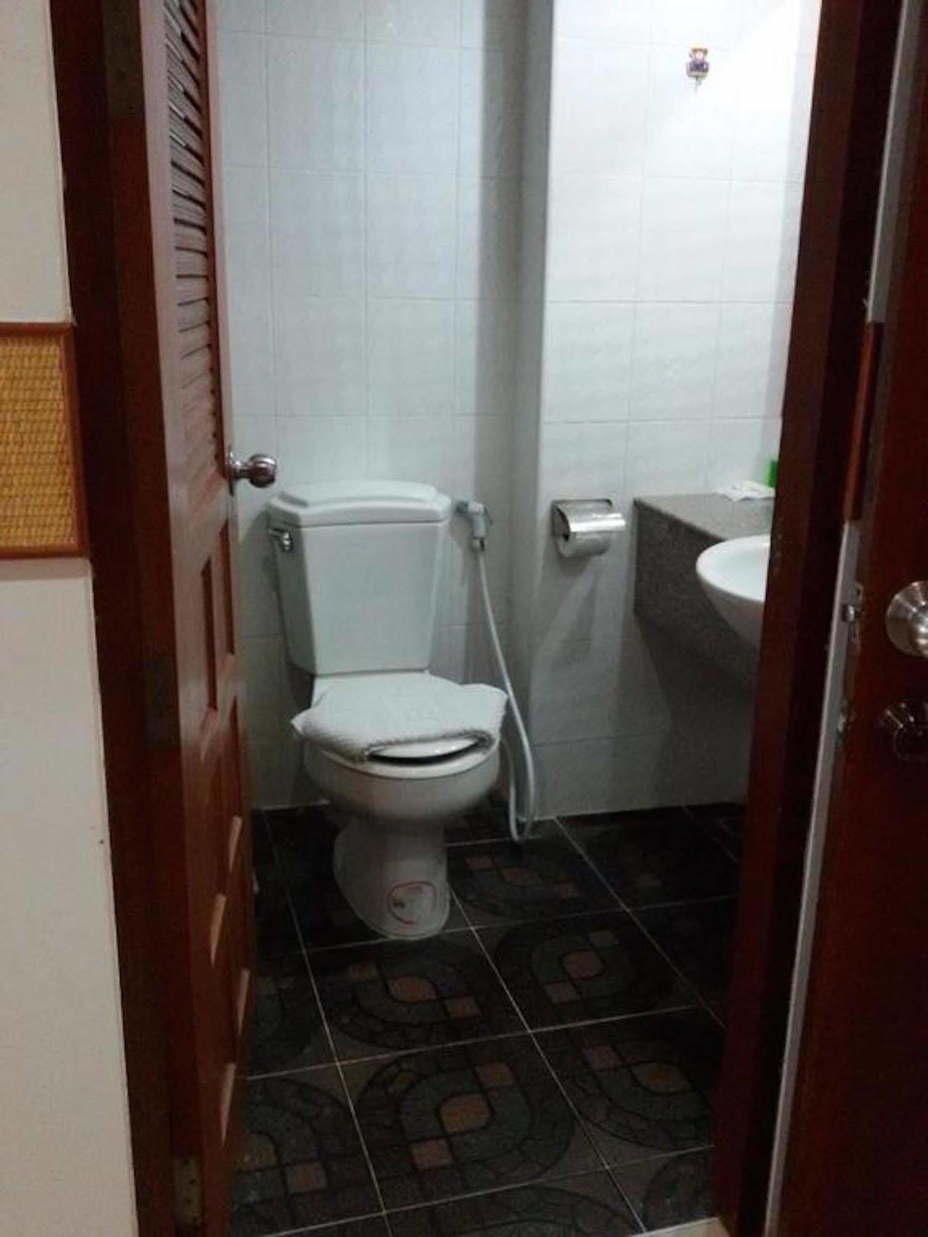 Aparthotel Rattakit Mansion Pattaya Zewnętrze zdjęcie